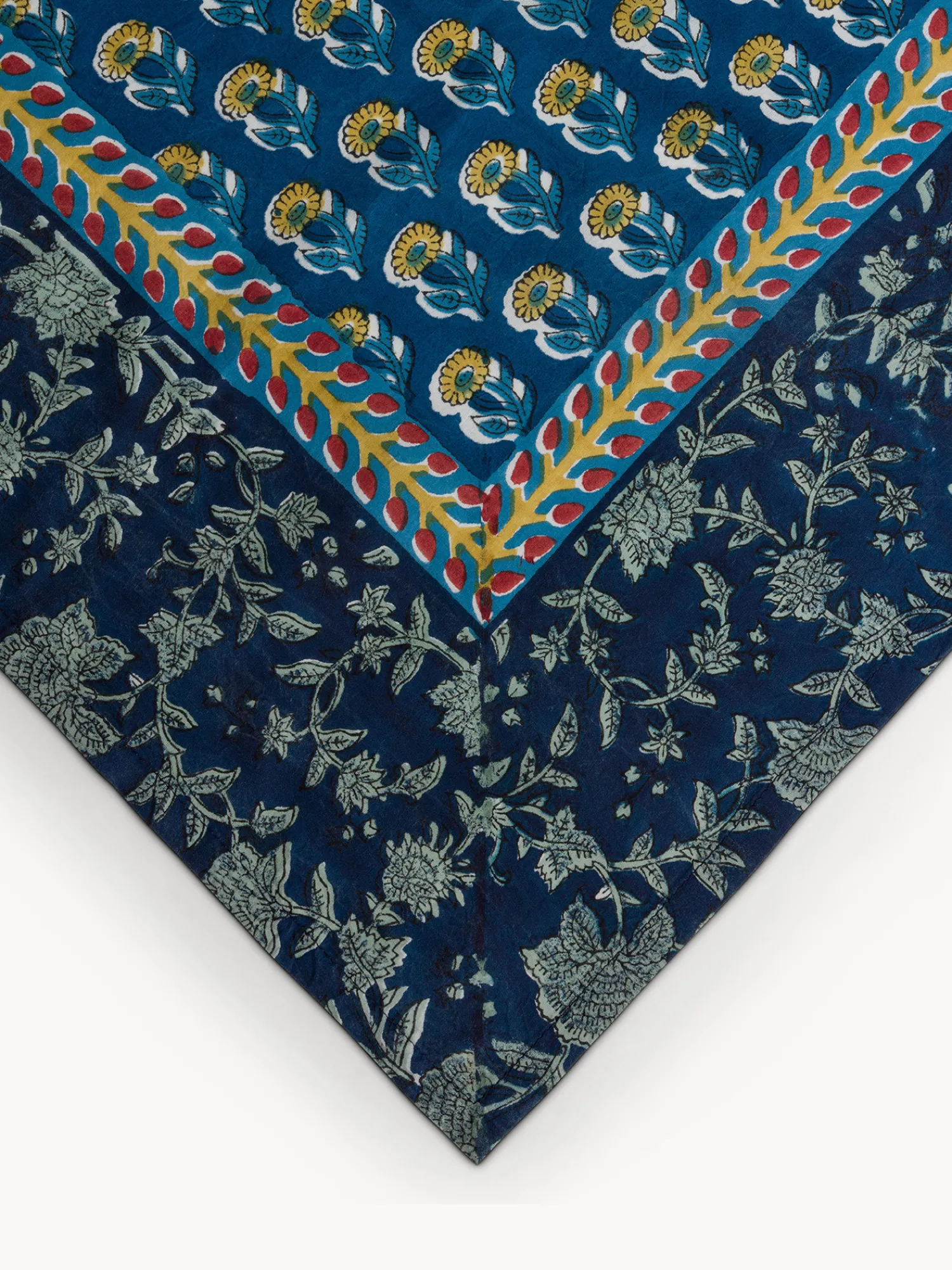 coincasa Centrotavola in puro cotone stampa block print piazzata