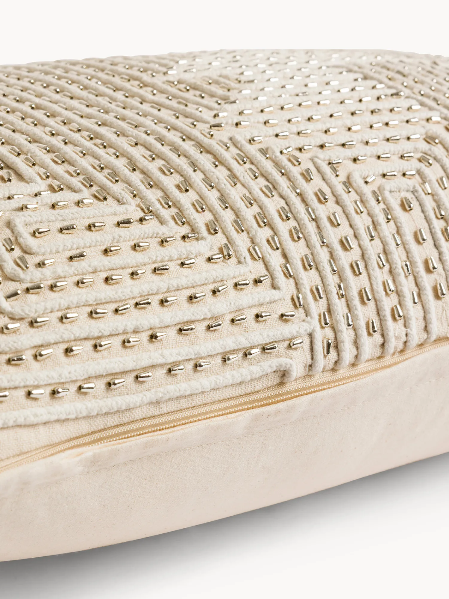 coincasa Cuscino 35x65 cm in cotone con motivo geometrico e applicazioni perline