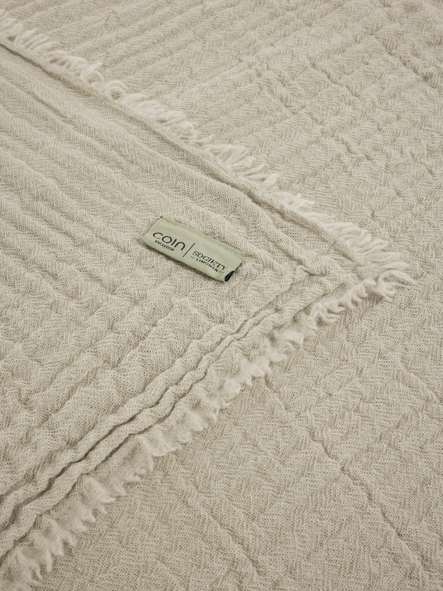 society limonta Plaid morbidissimo in pura lana Special Capsule SOCIETY Made in Italy per Coincasa