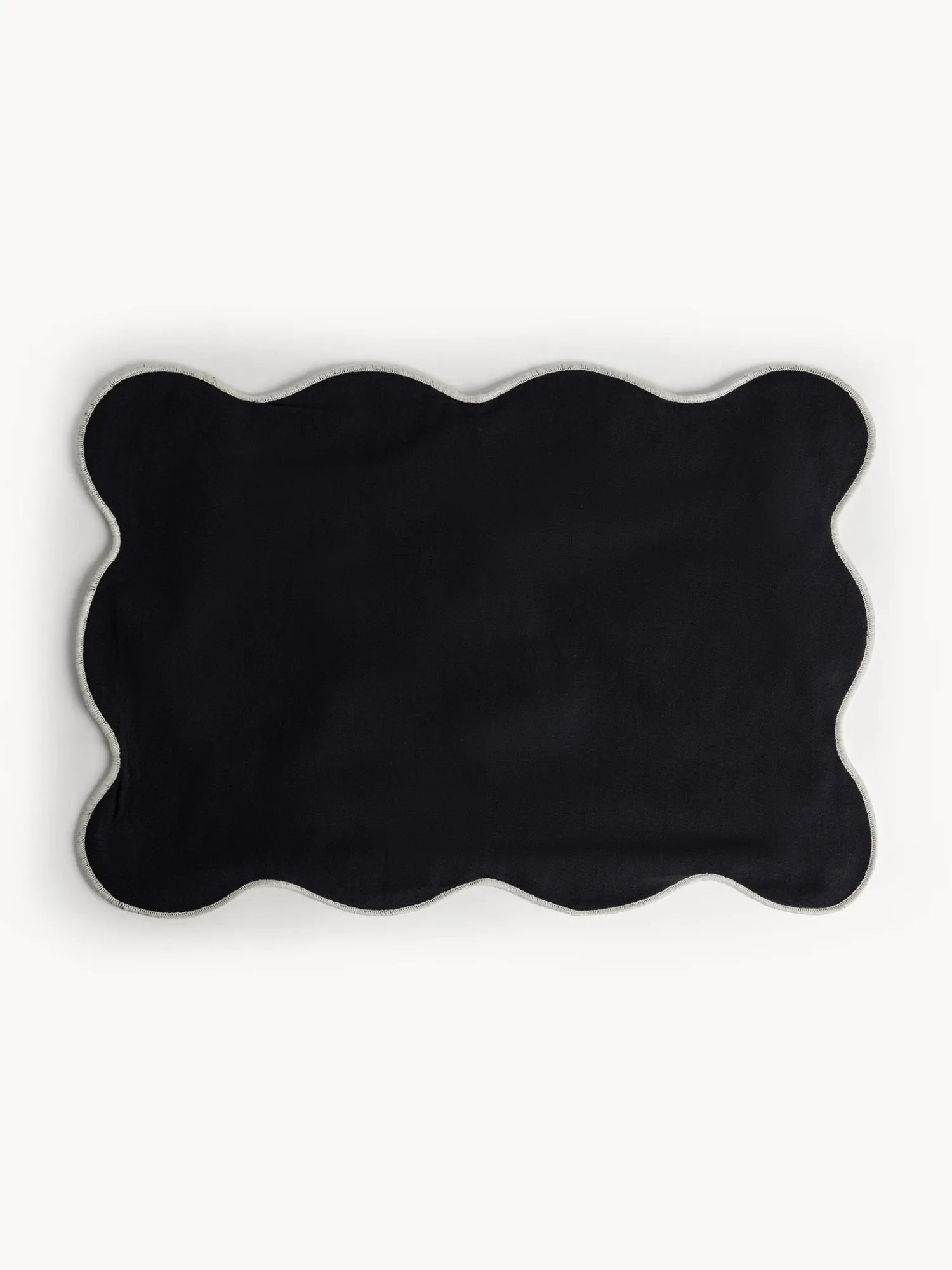 coincasa Tovaglietta in cotone con bordi smerlati e overlock