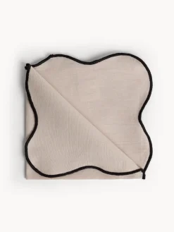 coincasa Tovagliolo in cotone con bordi smerlati e overlock